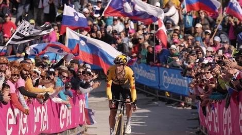 SLOVENIJA V DELIRIJU! 'Vesoljska' predstava Slovenca, Primož Roglič dobil Giro!