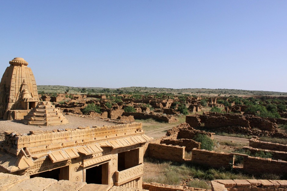 7. Vas Kuldhara, Indija Zakaj bi se celotna vas čez noč odločila, da zapusti svoje domove in odide? Kot pravi …