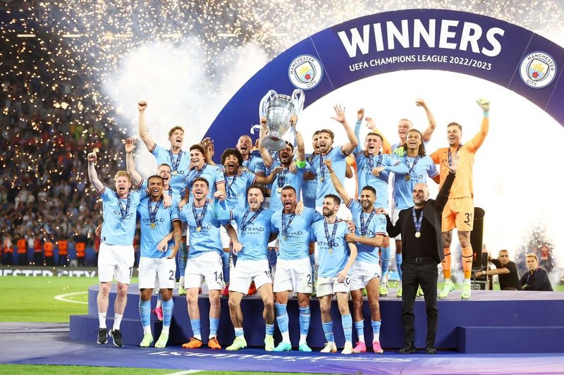 Še zadnji dokaz, da se da z denarjem kupiti vse: Manchester City prvič v zgodovini evropski klubski prvak (foto: Profimedia)