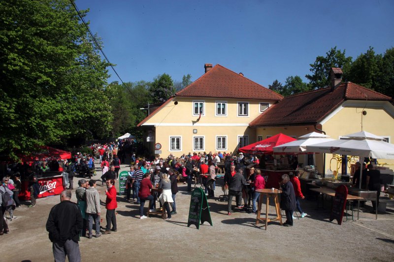 Gostilna Rožnik se ne zapira (lastnica pojasnjuje) (foto: Bobo)