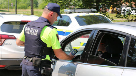 V veliki policijski akciji ustavili več tisoč voznikov, koliko jih je vozilo pod vplivom alkohola?