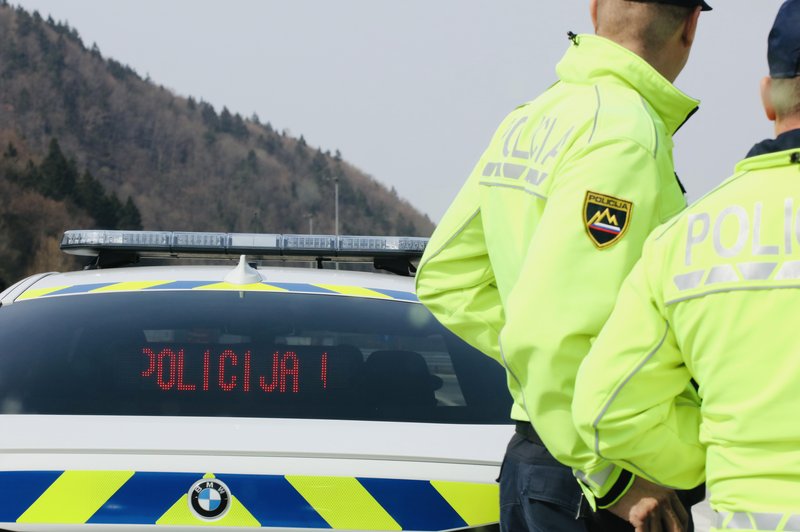 Policija o pretresljivih okoliščinah smrti otroka v avtomobilu: v hiši matere nesrečnega fantka našli ... droge! (foto: Aleksandra Saša Prelesnik)