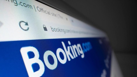 Nezaslišano: Booking zamuja z izplačili, zneski segajo do vrtoglavih 30.000 evrov