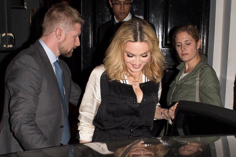 Madonno pretreslo bližnje srečanje s smrtjo: odločila se je ... (foto: Profimedia)