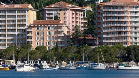 Hotelirji optimistični: bodo tuji turisti res lahko rešili sezono?