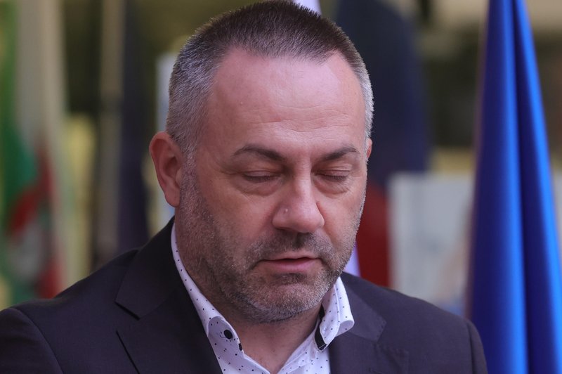 Bešič Loredan ni več minister, vse je povedal v pisni izjavi, poudaril je ... (foto: Borut Živulovič/Bobo)