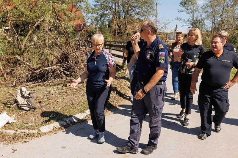 Predsednica na terenu: kaj jo je najbolj ganilo in kaj je obljubila? (foto: Instagram/Nataša Pirc Musar)