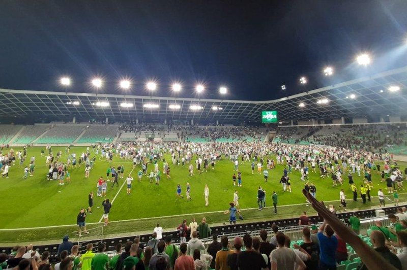 Olimpija po pravi drami do zgodovinskega uspeha: zmaji bodo sploh prvič igrali v skupinskem delu enega od evropskih pokalov (foto: Uredništvo)