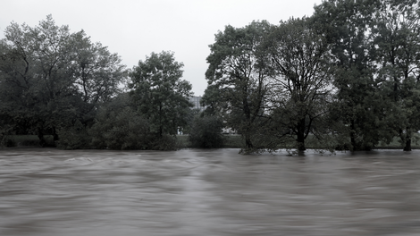 Poplave terjale še eno življenje: to je že peta smrtna žrtev, ki je posledica ujm