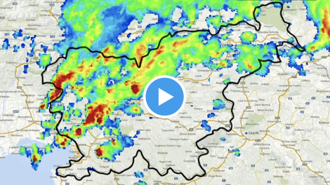 Poglejte si ta video: 10-sekundni loop radarske slike padavin, ki so v 36 urah potopile Slovenijo