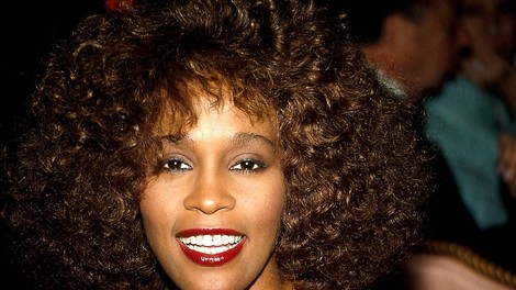 Nepozabna Whitney Houston bi praznovala 60 let (zapustila je bogato glasbeno zapuščino)