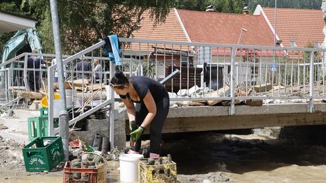 V nekaterih krajih se pojavljajo huda obolenja: bodite pozorni pri ravnanju z vodo!