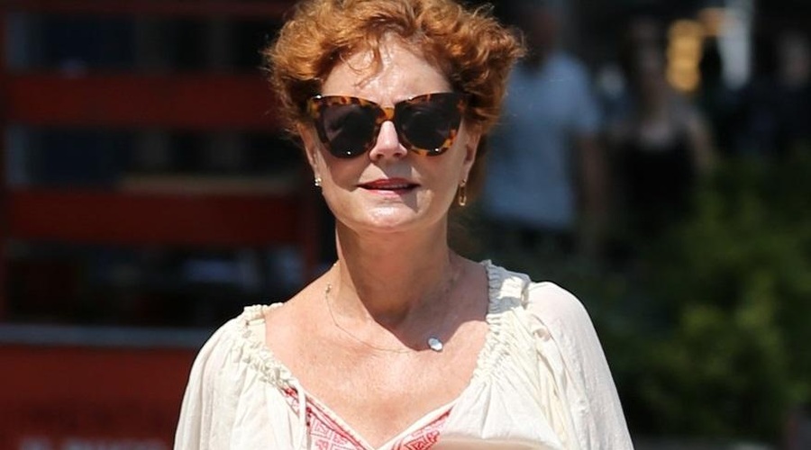 Vedno je bila posebna: Susan Sarandon v zelo nenavadni modni kombinaciji (FOTO) (foto: Profimedia)