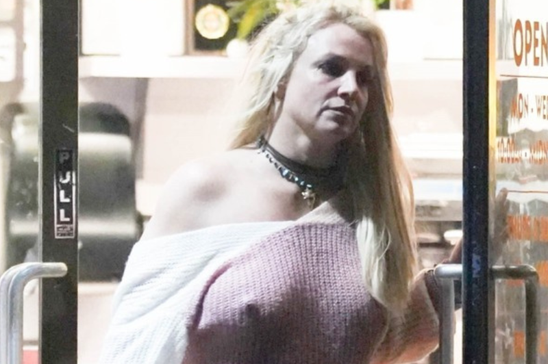 Britney Spears po ločitvi prvič v javnosti: kaj se dogaja s pevko? (Njene zadnje fotografije so skrb vzbujajoče) (foto: Profimedia)