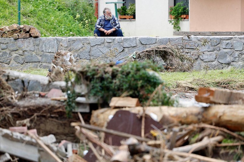 So vam poplave uničile dom in pridelke? Ministrstvo poziva, da informativni popis škode vnesete v aplikacijo (foto: Borut Živulovič/Bobo)