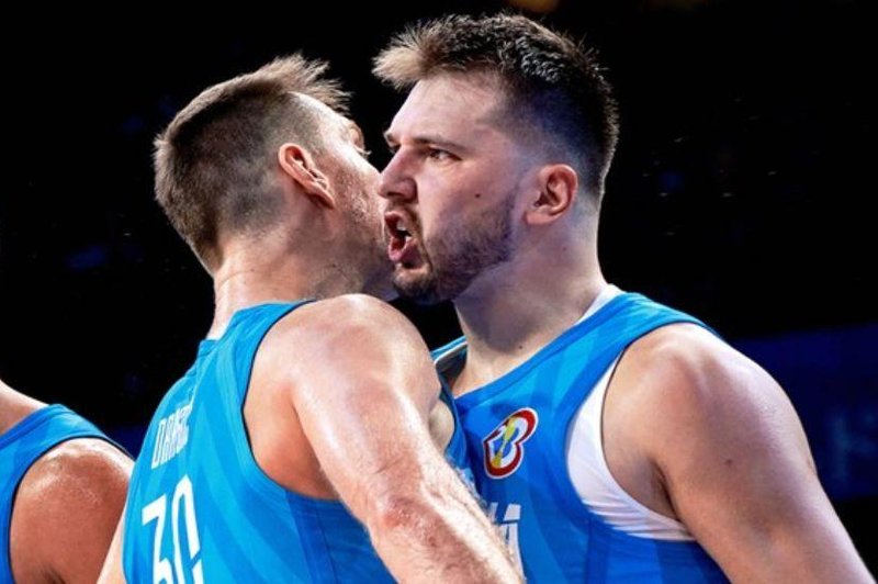 Slovenci dvigujejo formo in stopnjujejo evforijo: Luka Dončić in soigralci na svetovnem prvenstvu zmleli Gruzijo (FOTO+VIDEO) (foto: FIBA)