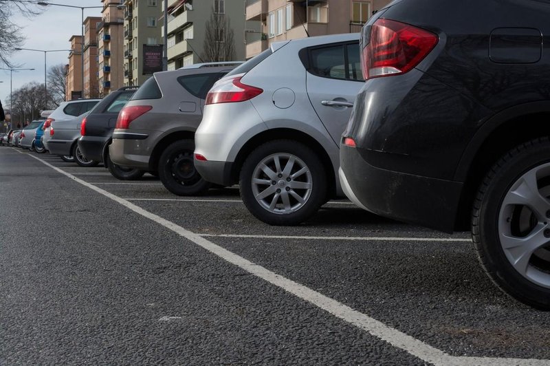 Spremembe glede parkiranja v Mariboru: z novim režimom nekateri meščani ne bodo zadovoljni (foto: Profimedia)