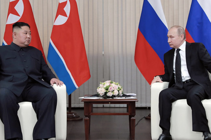 Kim Džong Un in Vladimir Putin na pogovorih o občutljivih temah (ZDA medtem svarijo Severno Korejo) (foto: Profimedia)