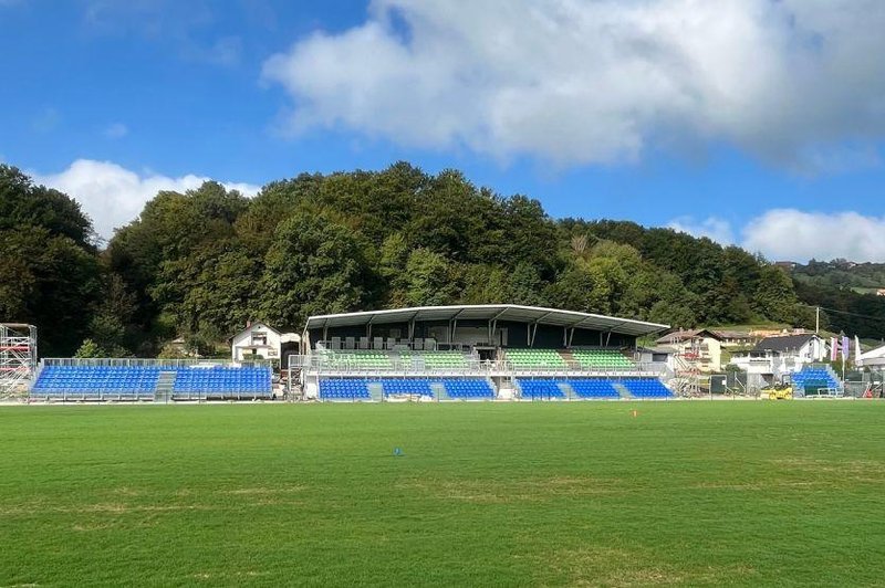 Več kot milijon evrov za prenovo nogometnega stadiona, svoj delež je prispevala tudi država (poglejte, koliko) (foto: NK Rogaška)