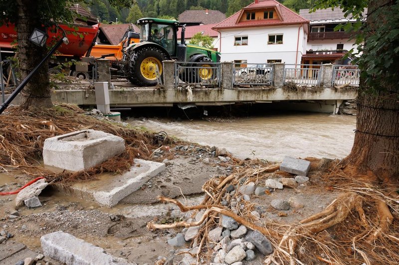 Iz Bruslja odlična novica za Slovenijo: prihajajo dodatna sredstva za obnovo po poplavah (poglejte, kdo jih bo deležen) (foto: Profimedia)