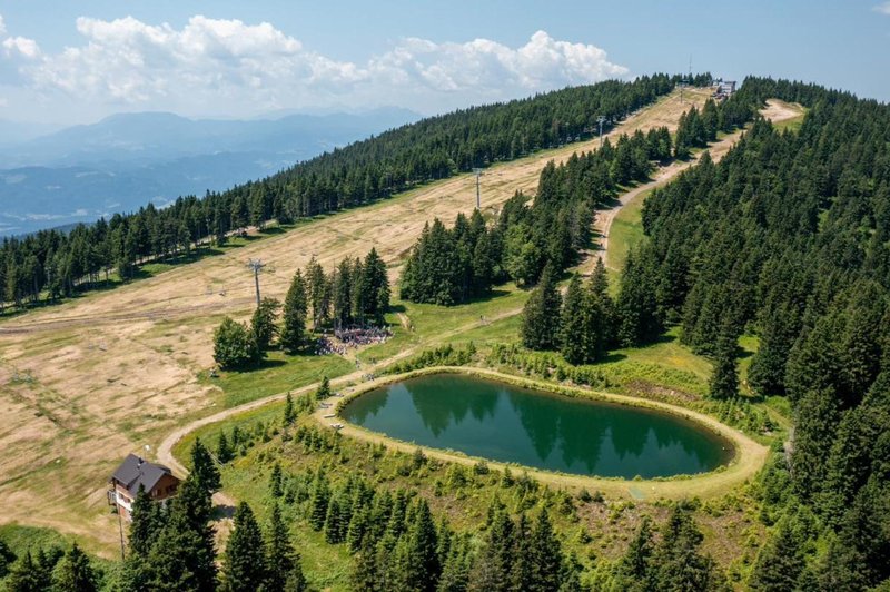 Koroška pripravljena na novo smučarsko sezono s številnimi novostmi in posodobitvami (navdušeni boste) (foto: Facebook/Kope)