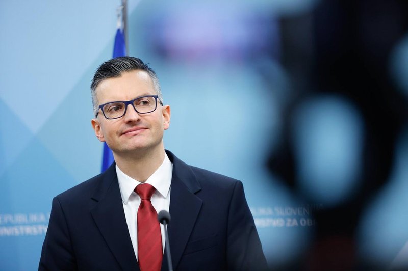 Šarec: "Če bi Jezus njih videl, bi dvakrat premislil, če je vredno iti na križ" (foto: Profimedia)