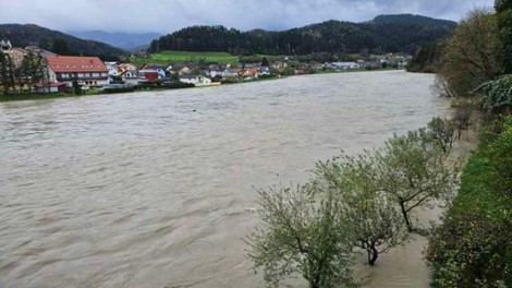 Negotovosti ni konec: Arso opozarja pred poplavljanjem Save in Drave