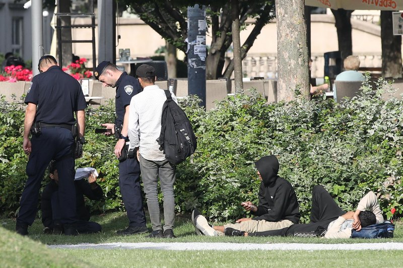 Na Hrvaškem letos skoraj 75 odstotkov več nezakonitih prehodov meje kot lani (foto: Bobo)