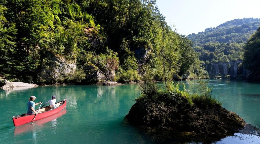 Turistka z vprašanjem o najlepši slovenski reki vse pustila odprtih ust: "Ali lahko ...?" (foto: Profimedia)