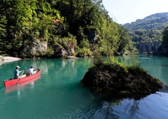 Turistka z vprašanjem o najlepši slovenski reki vse pustila odprtih ust: "Ali lahko ...?"