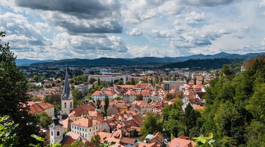 V Ljubljani naj bi zgradili 2000 novih neprofitnih stanovanj, koliko časa bomo na njih čakali? (foto: Profimedia)