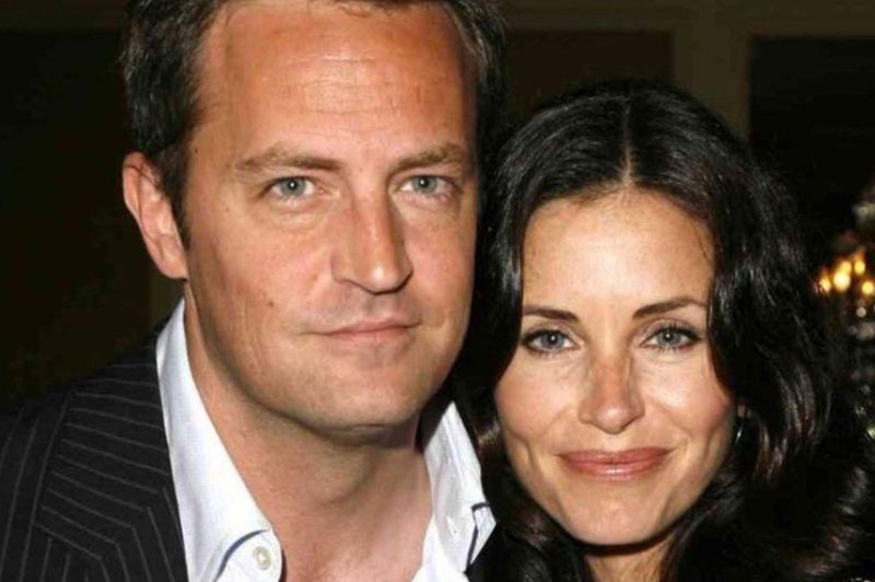 Courteney Cox je o Prijateljih delila nekaj, kar so do zdaj vedeli le najožji sodelavci (foto: Twitter/filmfare)