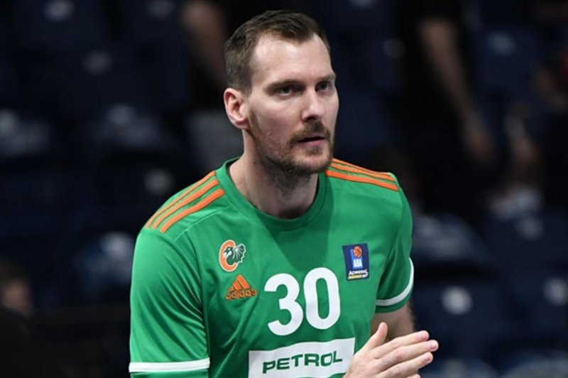 V košarkarskem klubu Cedevita Olimpija so se odločili, da v svojih vrstah več ne želijo Zorana Dragića (to je razlog) (foto: Facebook/Cedevita Olimpija Ljubljana)