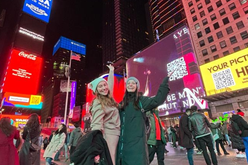 Kaj sta Jana Morelj in Lara Tošić prinesli Avdiću in Deželaku iz sanjskega New Yorka? (foto: Nika Orač)