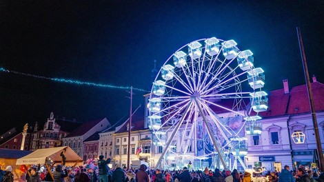 Veseli december po mariborsko: se bo spet vrtelo panoramsko kolo?