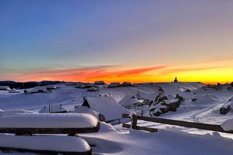 Kam v Sloveniji po bel božič? Nekaj idej ... (FOTO) (foto: Instagram/Velika planina)