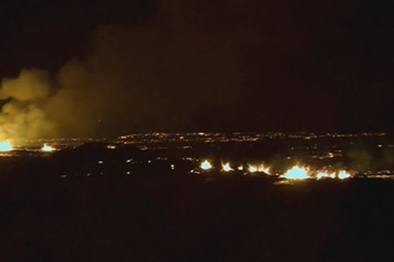 Napoved se je uresničila: na Islandiji izbruhnil vulkan (VIDEO) (foto: Posnetek zaslona/omrežje x)