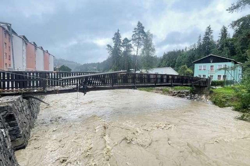 Poškodovana infrastruktura v Laškem: mostovi v vse slabšem stanju, razmere so skrb vzbujajoče (foto: STA)