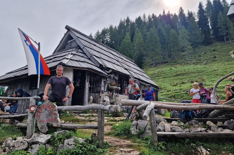 Hrvat, ki je obiskal vse naše planinske domove in koče. Kaj pravi o Slovencih? (foto: Facebook/Planinarenje s Giletom)