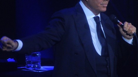 Julio Iglesias