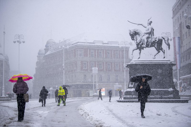 Previdno, če odhajate na Hrvaško: avtocesta do Splita zaprta, grozijo tudi orkanski sunki vetra (foto: Igor Soban/PIXSELL/BOBO)