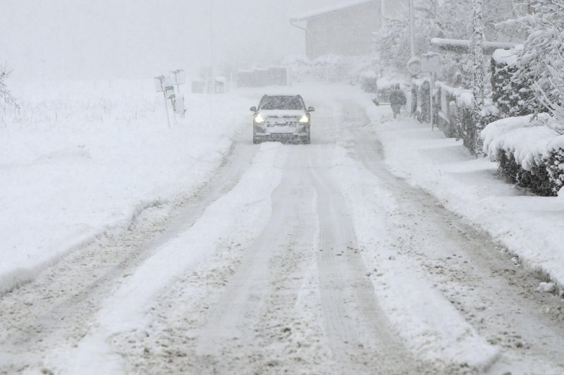 To je najbolj mrzel kraj v Sloveniji! Vremenoslovci namerili osupljivih ... minus 17 stopinj Celzija (poglejte, kje) (foto: Žiga Živulović jr./BOBO)