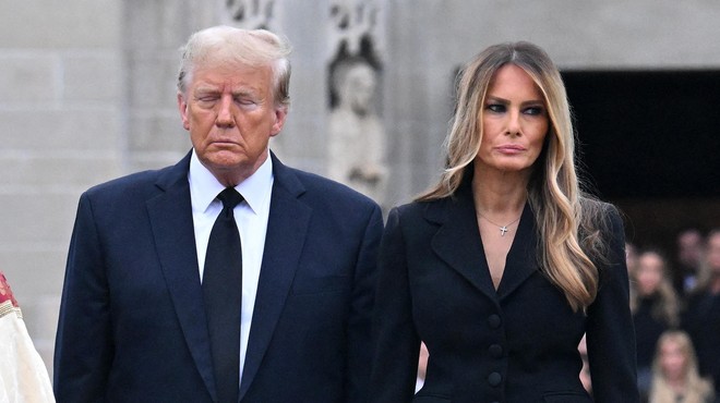 Kriv je! Trump po zgodovinskem sojenju spregovoril o tem, kako je obtožnico sprejela Melania (foto: Profimedia)