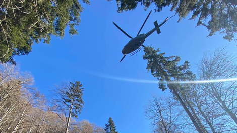 helikopter slovenska vojska reševanje Radovljica