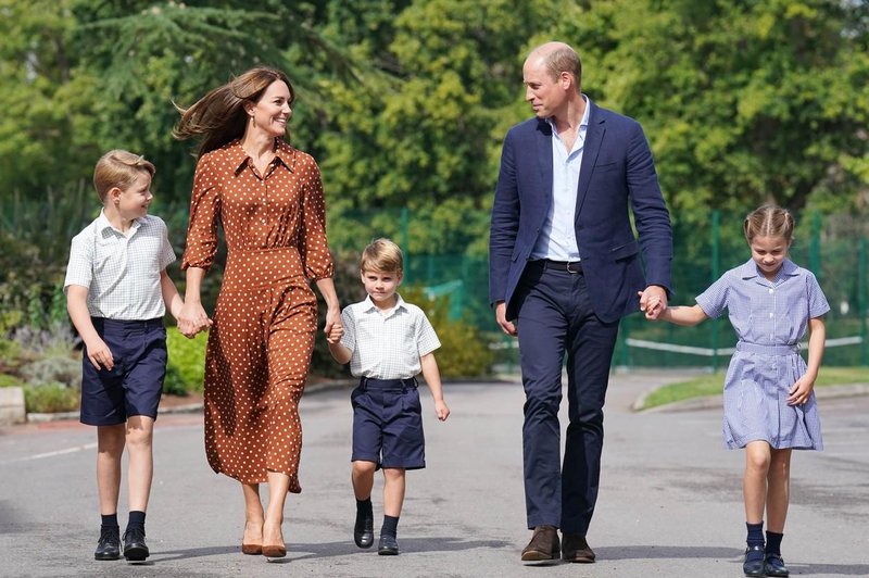 Tako je videti dom, v katerem okreva princesa Catherine (mnogi menijo, da ni primerno za njeno stanje ...) (foto: Profimedia)