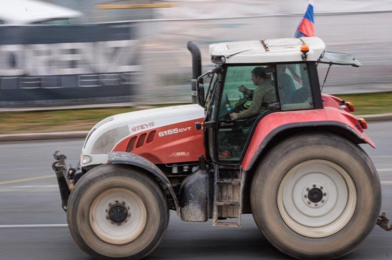 Kmečki upori tudi pri nas? Štajerski kmetje s traktorji opozorili na svoje zahteve, akcija napovedana še na Koroškem (foto: Profimedia)