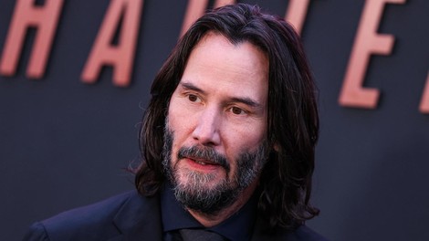 Keanu Reeves odšel domov: z Brnika je odletel z rednim letom