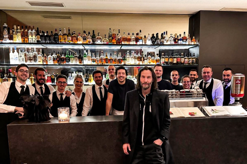 Keanu Reeves je pri nas obiskal tudi znano ljubljansko restavracijo (foto: Instagram/Cubo)