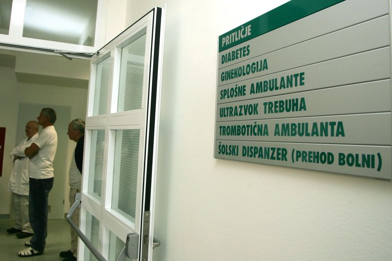 Ljubljančan doživel šok: zaradi 'neaktivnosti' so ga v matičnem zdravstvenem domu izbrisali iz registra administrativne ambulante (foto: Tina Kosec/Bobo)