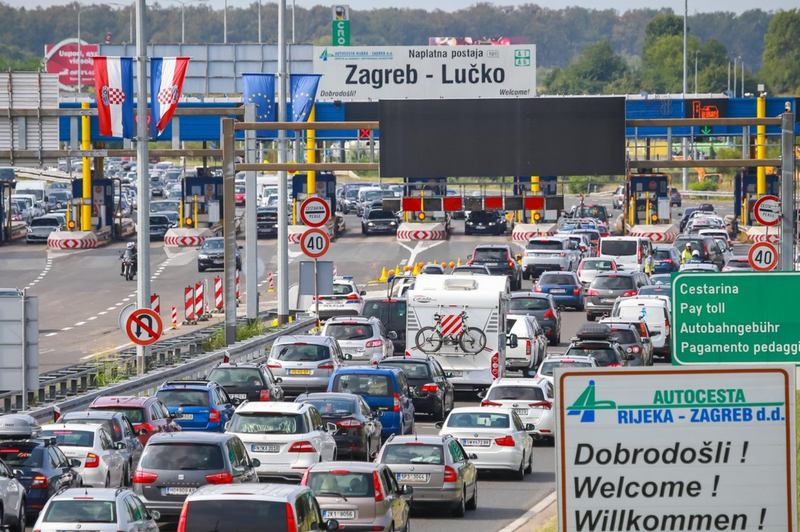 Na Hrvaškem nič več v kolonah na cestninskih postajah? Vse lepo in prav, toda številni so besni (poglejte, zakaj) (foto: Profimedia)